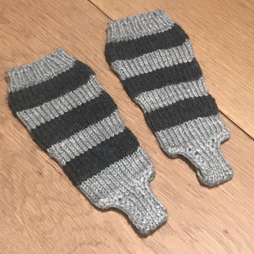 Handknit baby leg-warmers